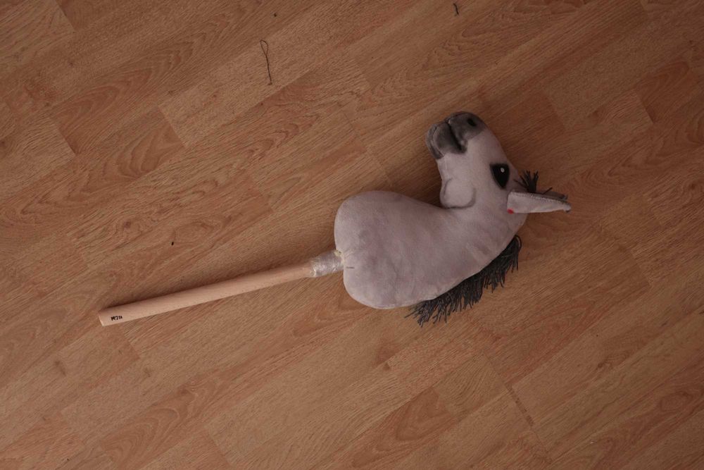 Hobby Horse A4 do skoków, ręcznie wykonany, maści myszatej