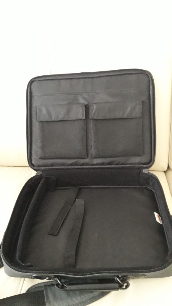 Torba na laptop firmy DEX