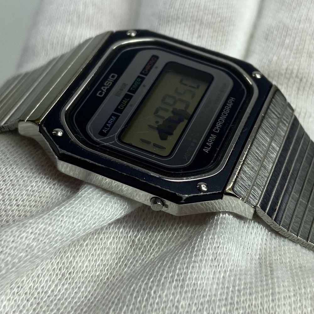 Годинник часы вінтаж рідкісні Casio SA-400 1983 року оригінал