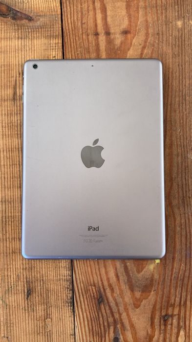 iPad Air (A1474)