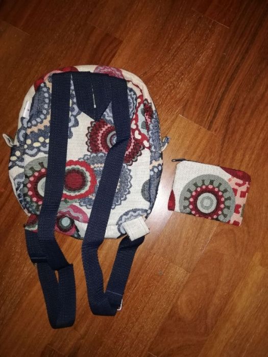 Mochila+Porta-moedas Nunca usados