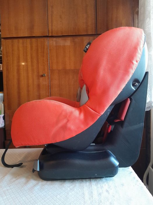 Автокресло Maxi-Cosi Priori XP для 1 группы детей 9-18 кг