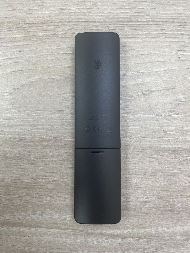 Пульт для телевізора XIAOMI MI TV BLUETOOTH з мікрофоном.