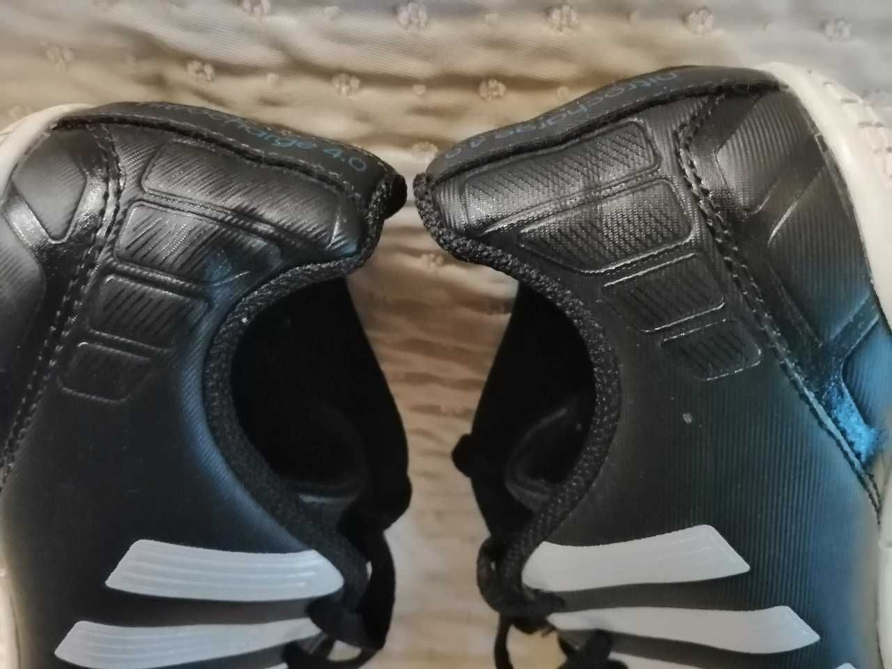 Adidas 4.0 buciki rozm. 36 wkładka 22 cm wkładka czarne