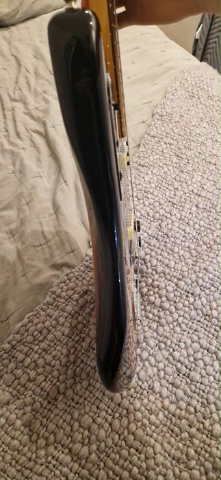 Gitara FENDER jaguar VINTERA60s. Pf3 ts.