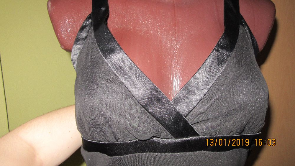 Czarna sukienka r. 14 New look