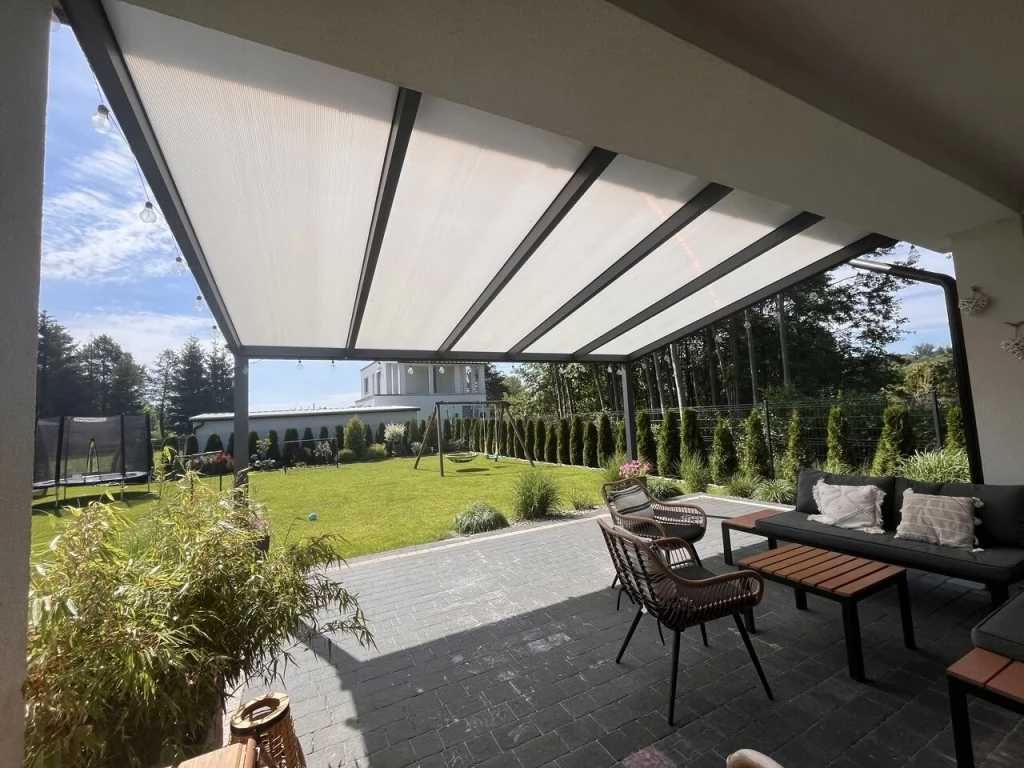 Zadaszenie aluminiowe PRO z dachem poliwęglanowym 300x306 cm