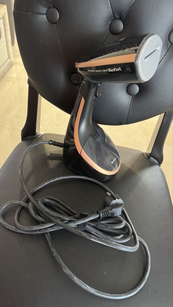 Ручний відпарювач Tefal Access Steam Care DT9100