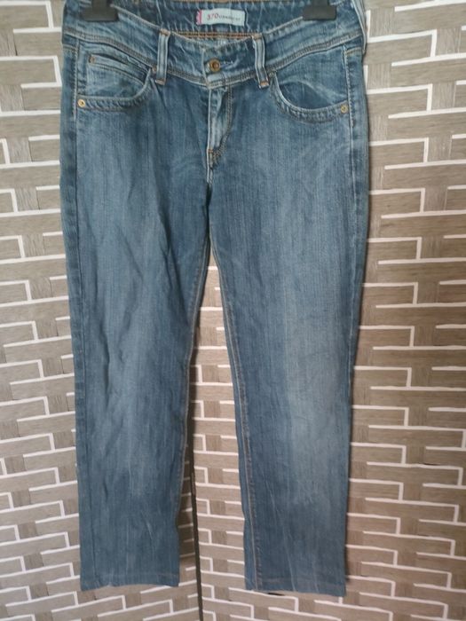 Levis jeansy damskie