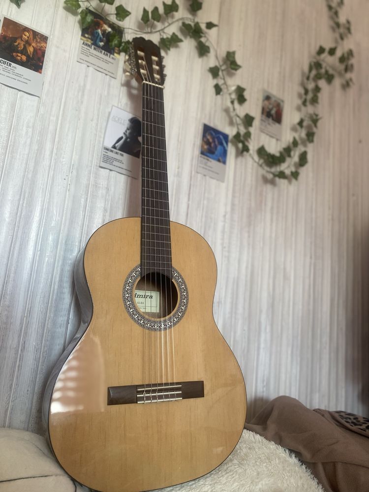 Gitara klasyczna admira alba 1/2