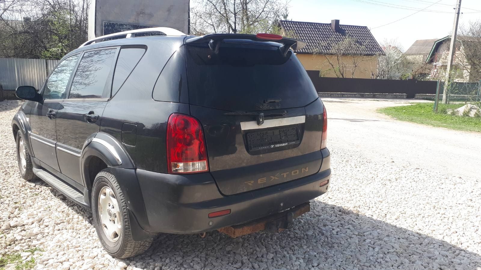 Стоп ліхтар фонарь задні фари санг йонг рекстон ssangyong rexton 1 2 W