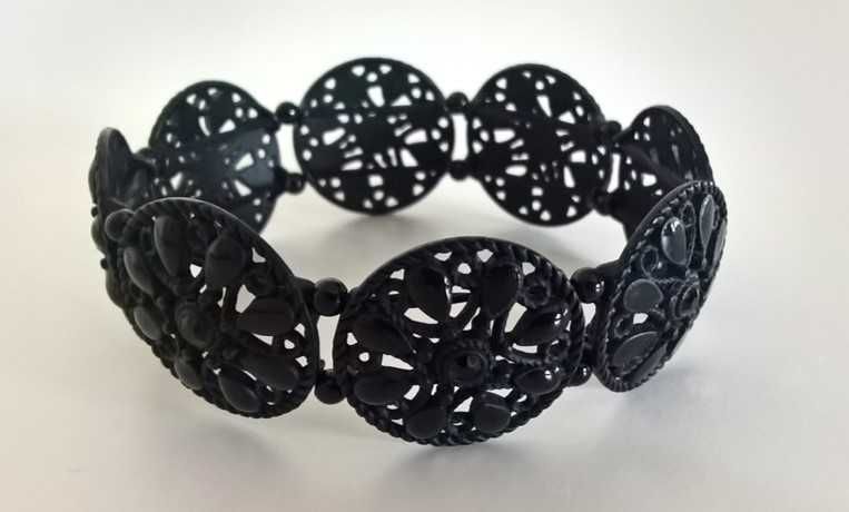 Pulseira Trabalhada com Pedras