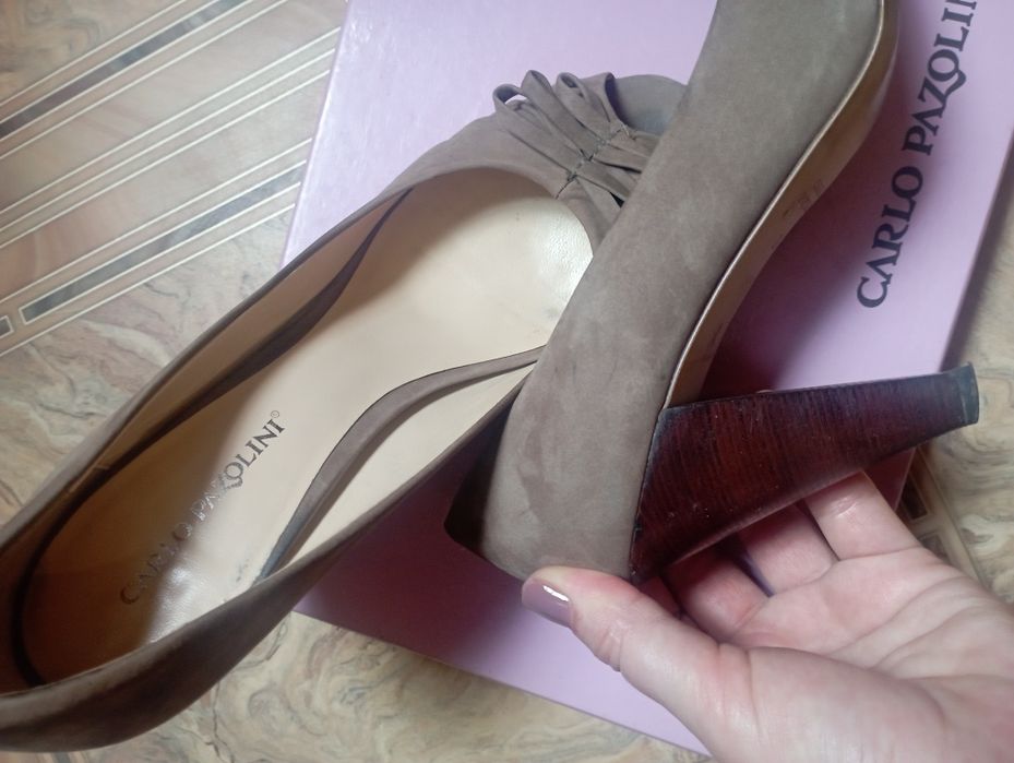 Босоніжки туфлі с відкритим пальчиком 39 шкіра, Carlo Pazolini, кожа