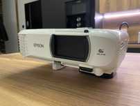 Projektor Epson EH-TW750 + Apple TV 4K 3 gen. zestaw