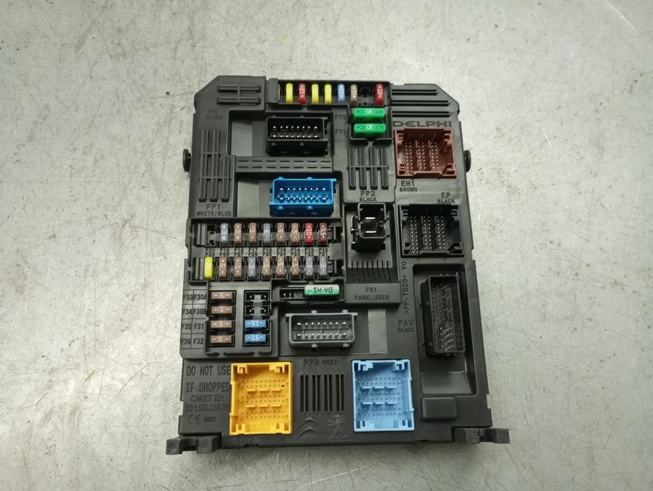 Caixa fusíveis / SAM / BSI PEUGEOT 208 II