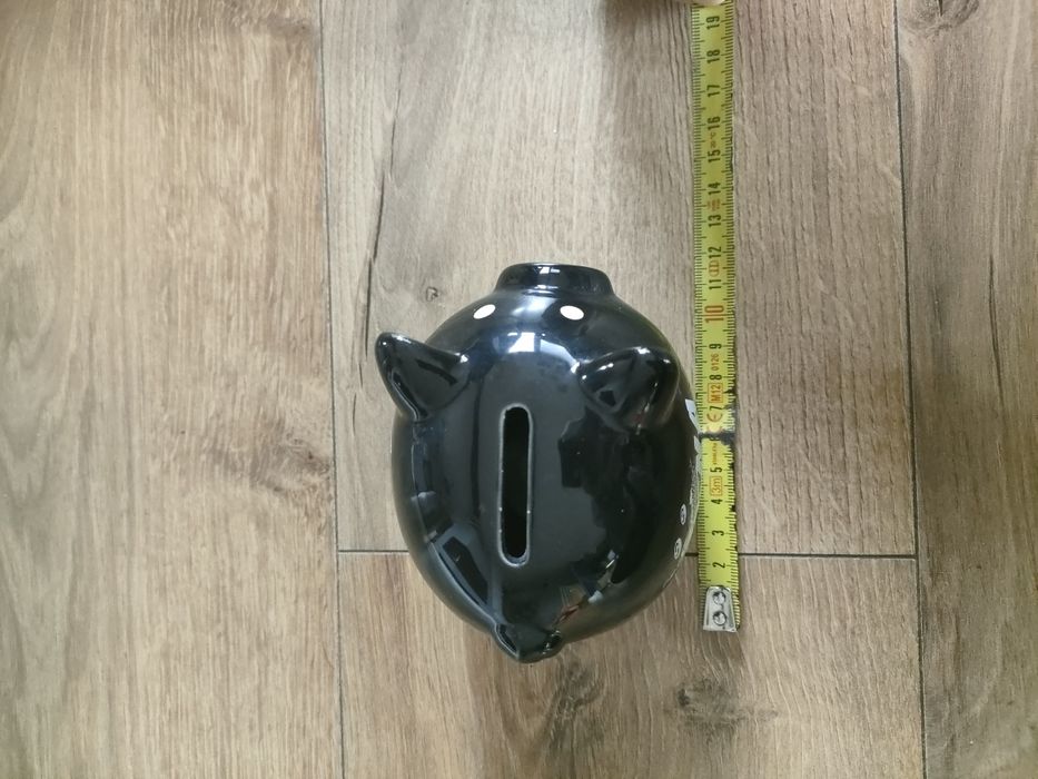 Świnka skarbonka na mandaty ceramiczna