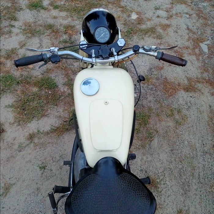 Ретро мотоцикл ИЖ-49