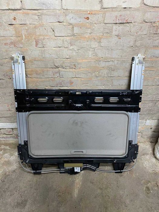 Люк в зборі скло люка Nissan Navara D40 Pathfinder R51 05-14