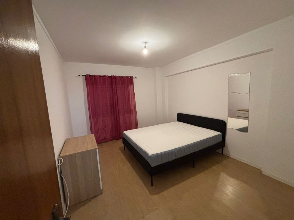 Quarto em ótimas condições