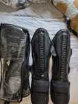 Ochraniacze na piszczele Stripe Black GroundGame