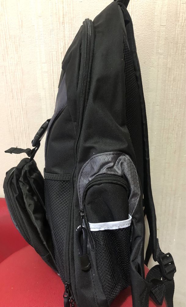 Targus  Campus Backpack рюкзак для ноута
