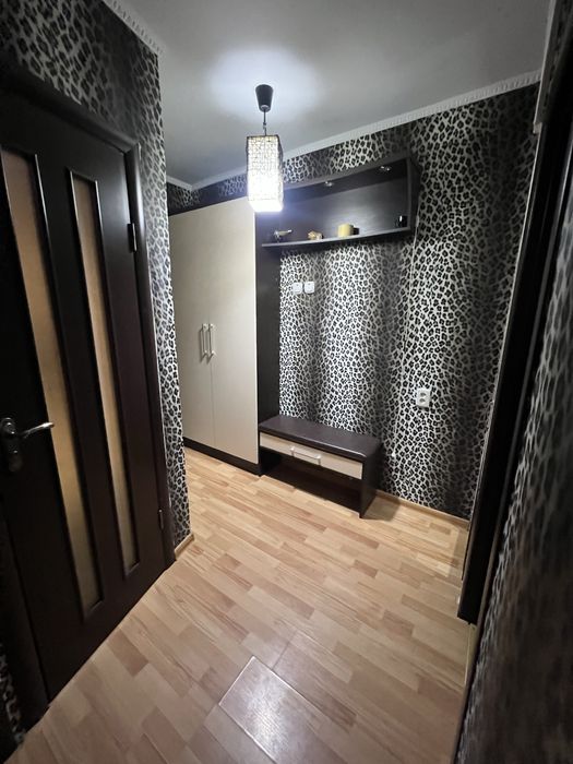 ВЛАСНИК !!! Продам двох кімнатну квартиру по вулиці Карпатська ВЛАСНИК