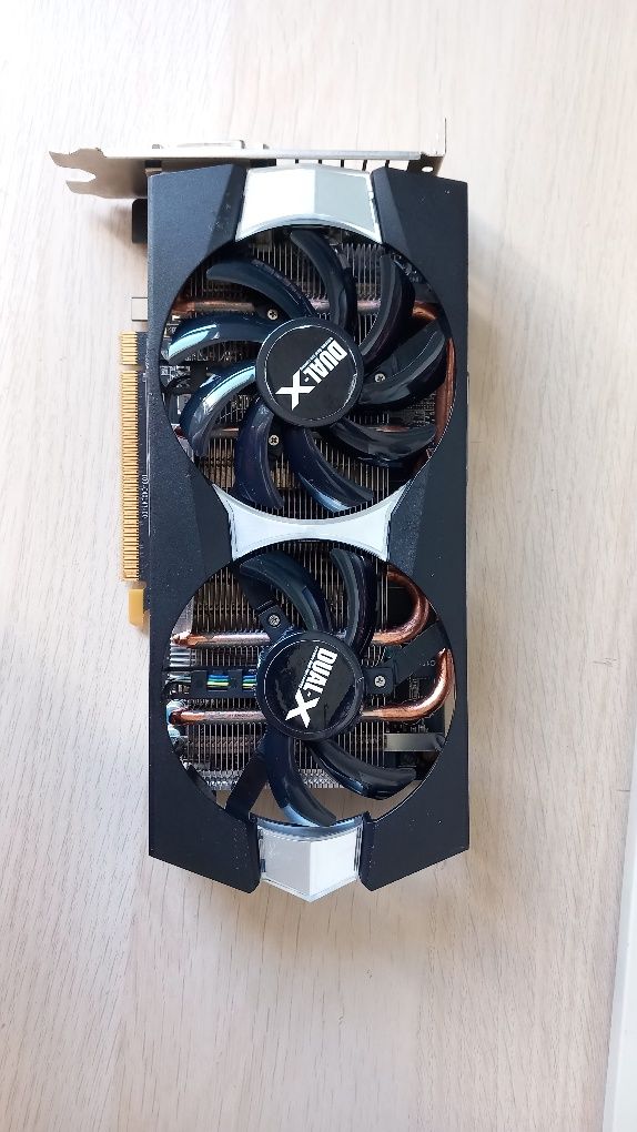 Karta graficzna radeon r9 280/270