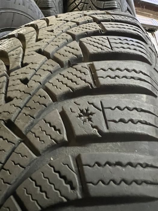 Goodyear UltraGrip 9+ 195/65/R15 Диски 5*112