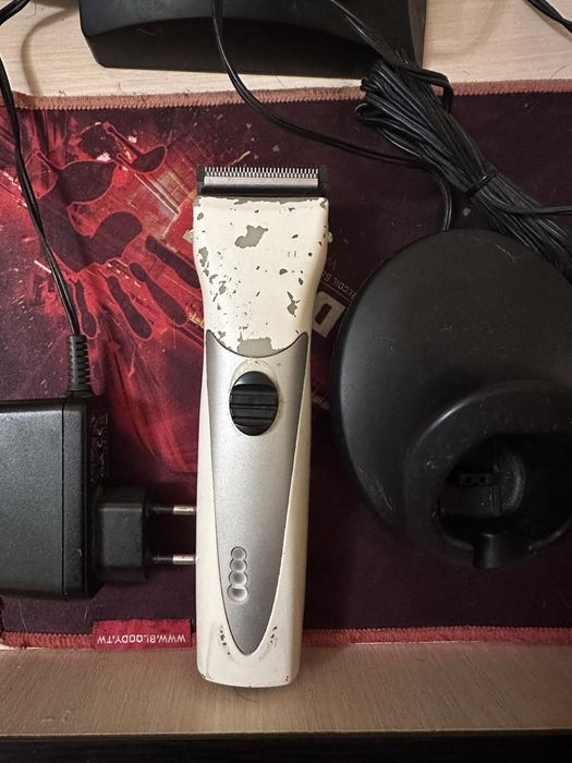 Машинка Moser ,ножи,плата и батарея новые