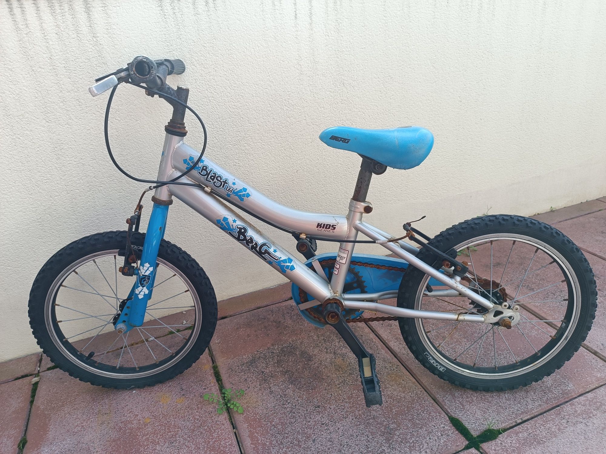 Bicicleta berg azul