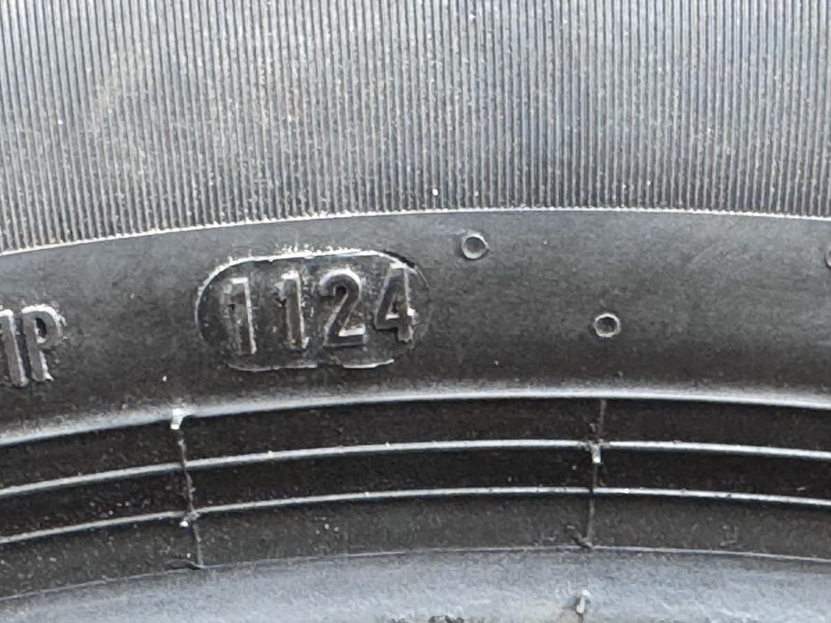 J Nowe opony wielosezon 255/40/20 Pirelli Scorpion 2 2szt. 2024r Volvo