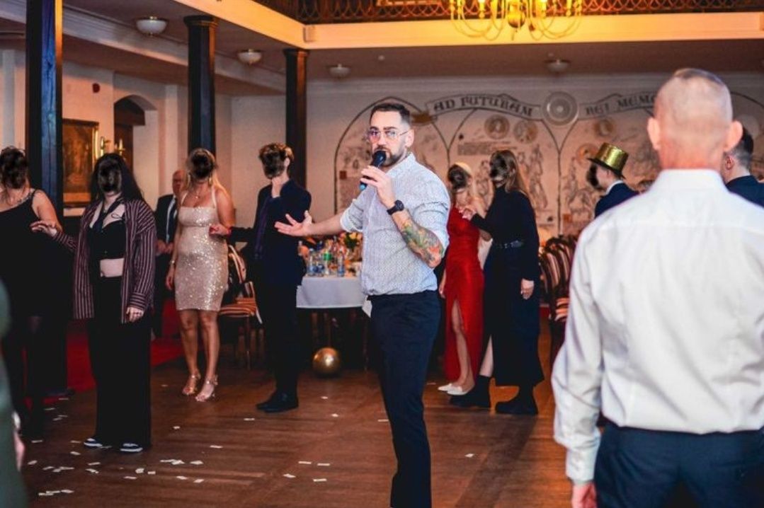 Dj Wodzirej Bal Sylwester Karnawał Urodziny Wesele 18 / Fotobudka 360
