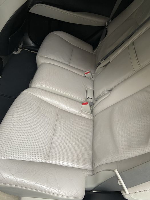 Лексус рх 350 газ бензин пробіг 148 тис км домашнє авто