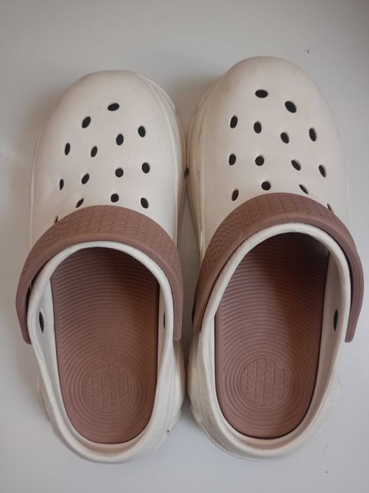 Кроксы женские производство Турция на платформе 25 см по стельке