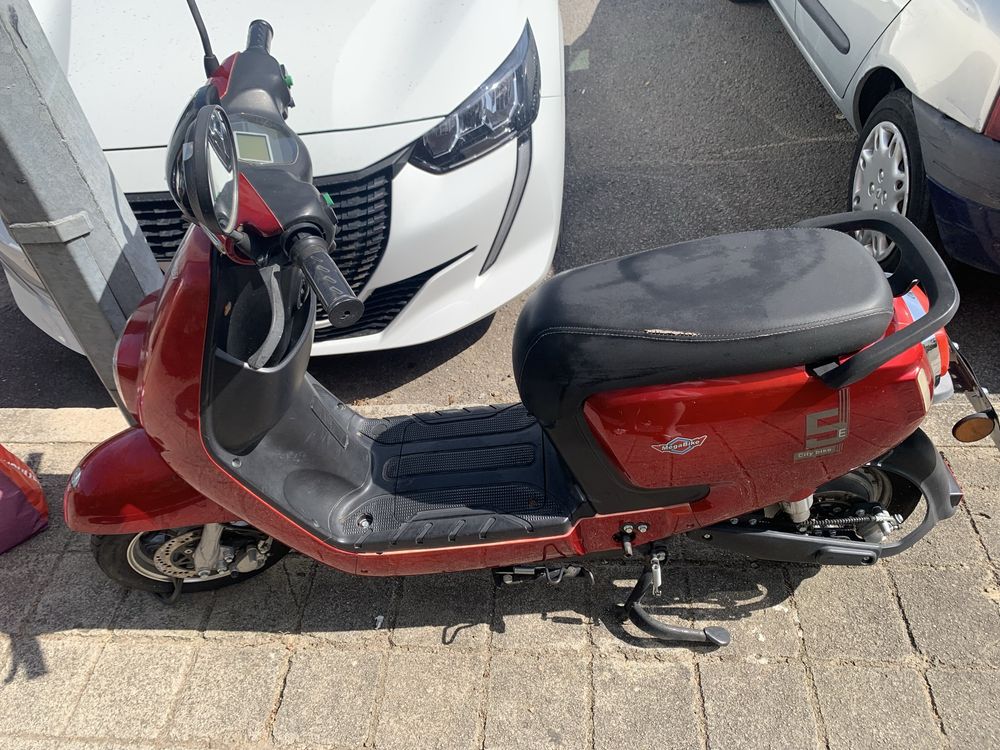 Moto eletrica marca mega bike