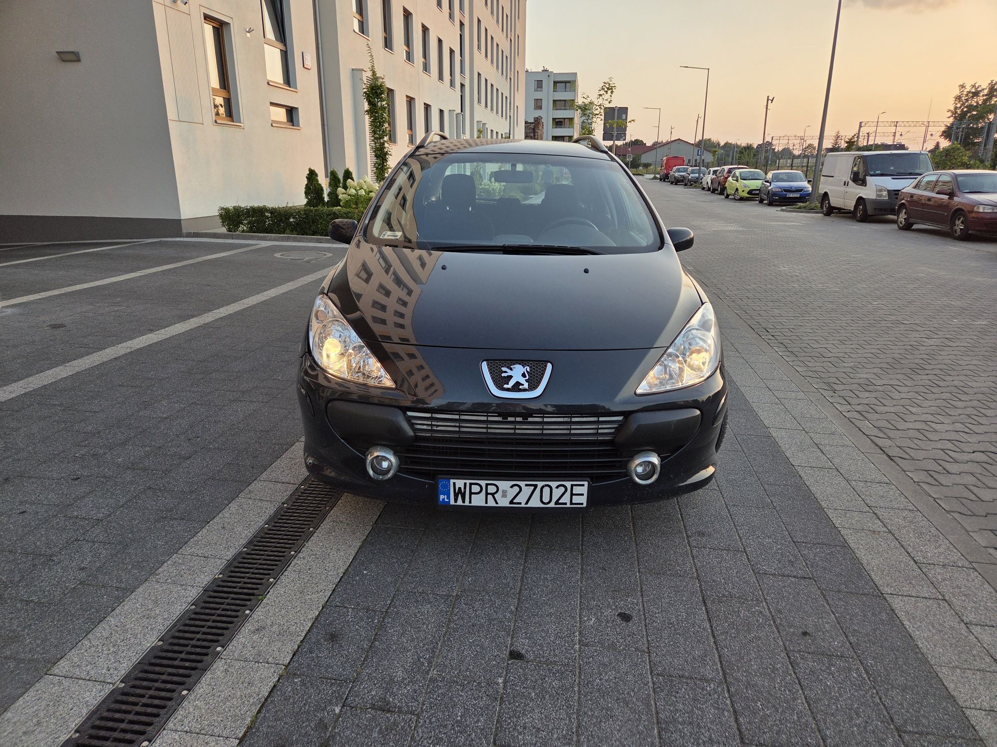 Peugeot 307 Lift  1.6 HDi 90KM  2007/08r.