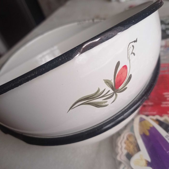 Полотенца/миски эмалированные/посуда