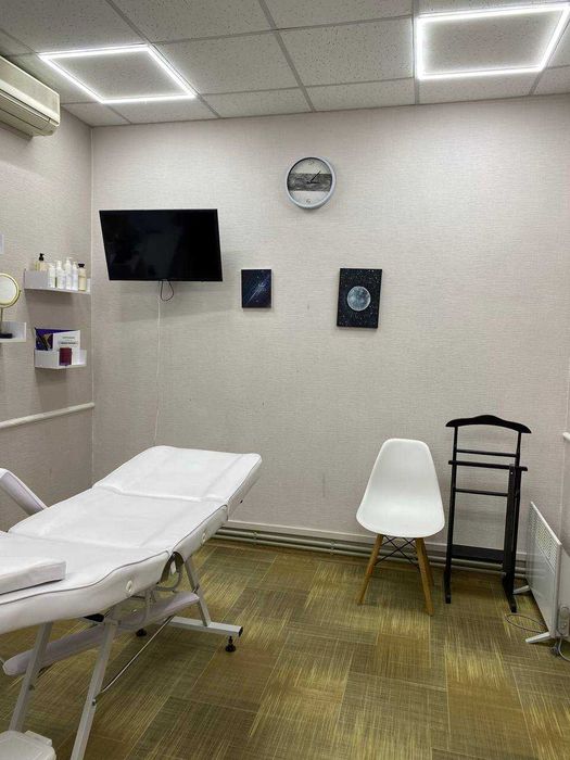 Здам кабінет в оренду для масажиста, бровіста,  майстра епіляції.