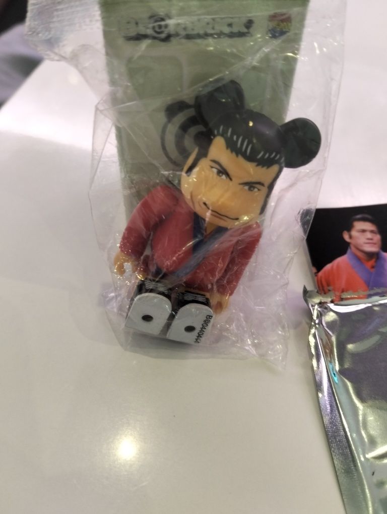 Vendo bearbrick series44