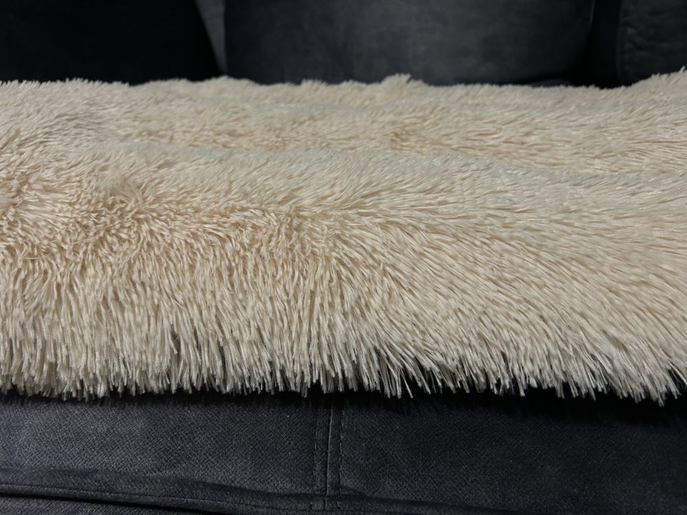 Legowisko NOWE poslanie psa pieska labrador XL L 60x90 beżowe miekkie