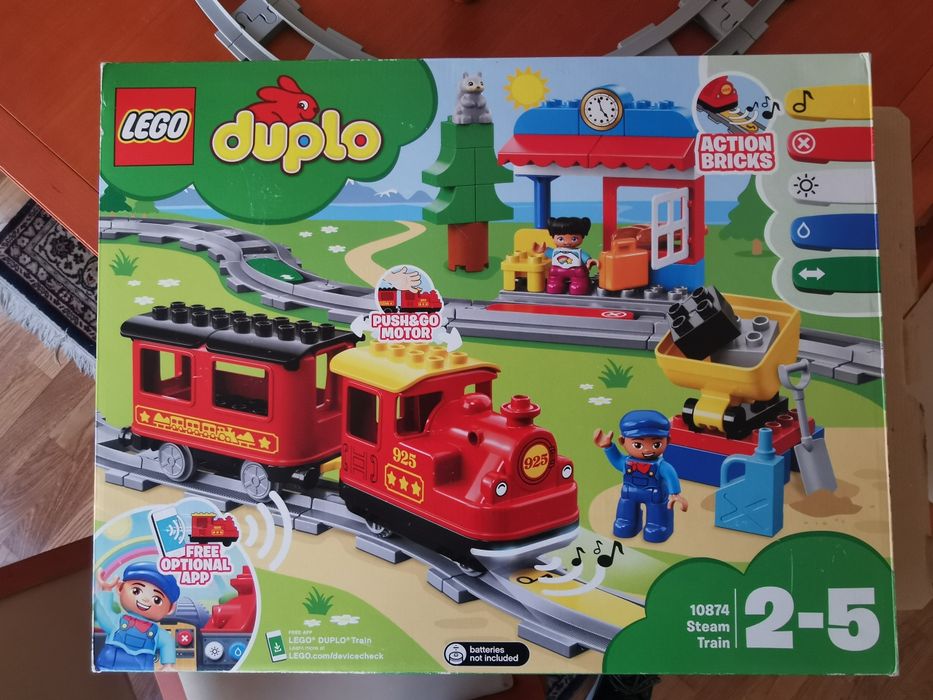 Lego 10874 Steam train