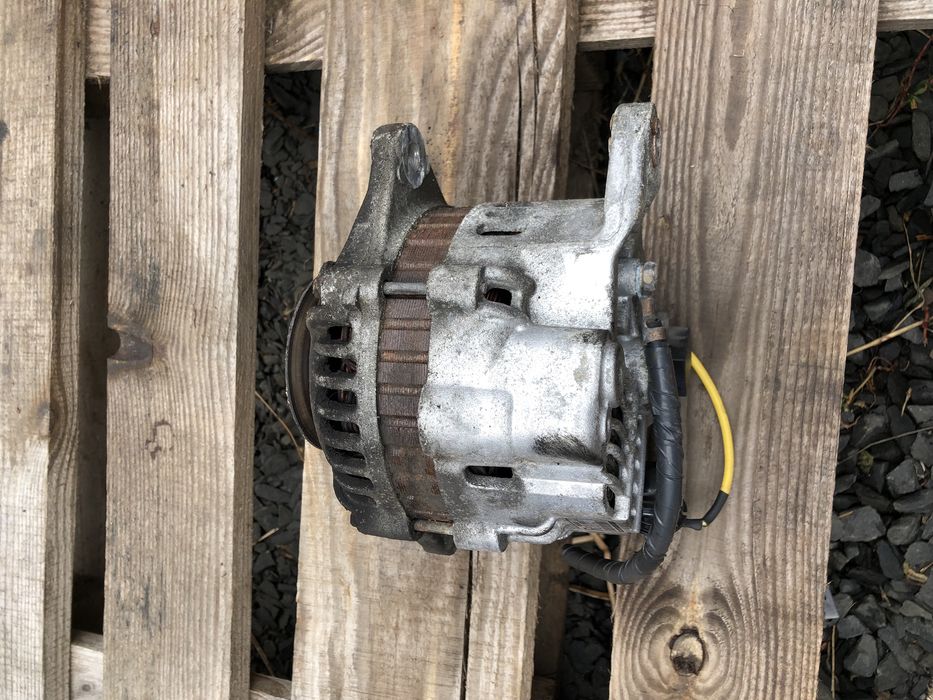 Генератор nissan x-trail t30 2.2 yd22 нісан генератор