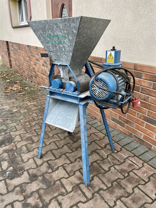 Gniotownik, zgniatacz ziarna, srutownik walcowy