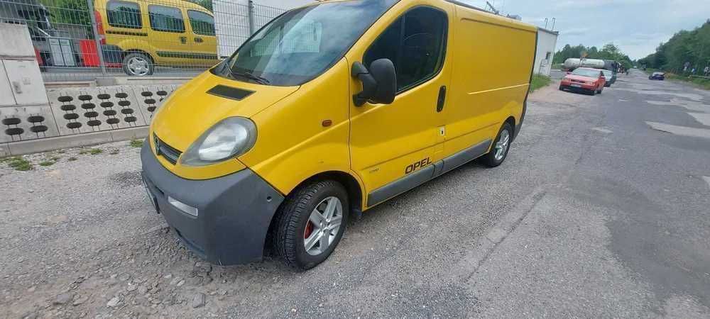 Opel vivaro 1,9        .