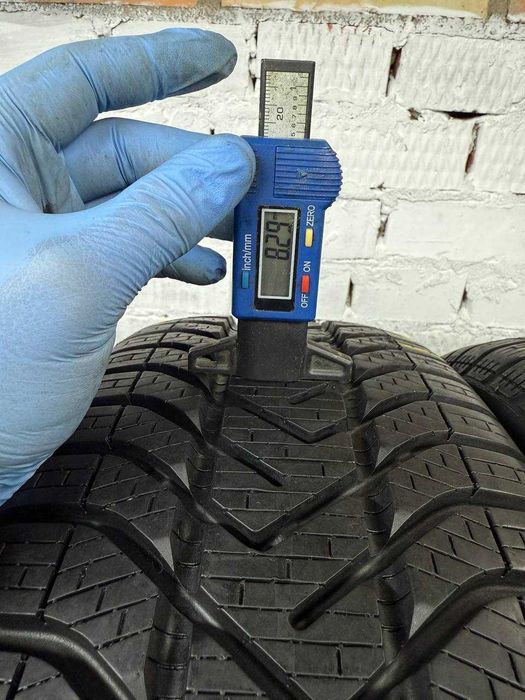Зимові шини 195/55 R16 Pirelli Winter 210 Snowcontrol Serie 3 (8045)