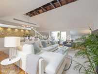 Duplex T4 de Luxo com terraço em Alcântara