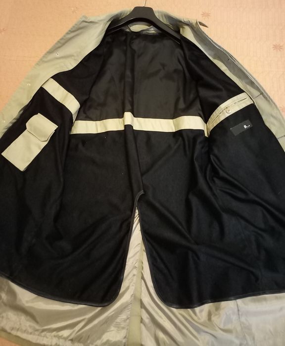 Плащ новый с подстежкой Англия разм 48-50