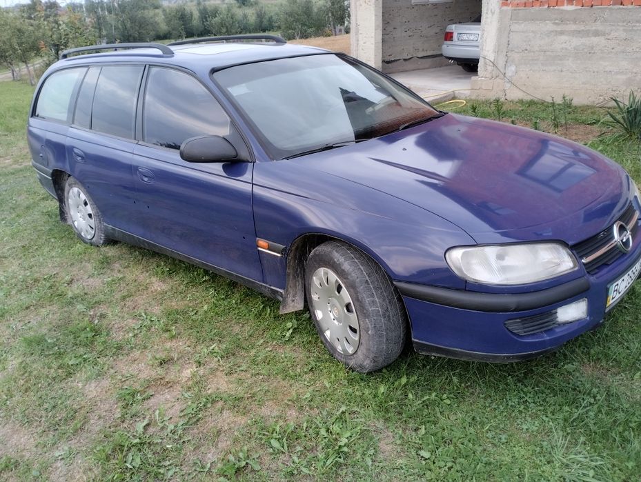 Опель Омега 1996р
