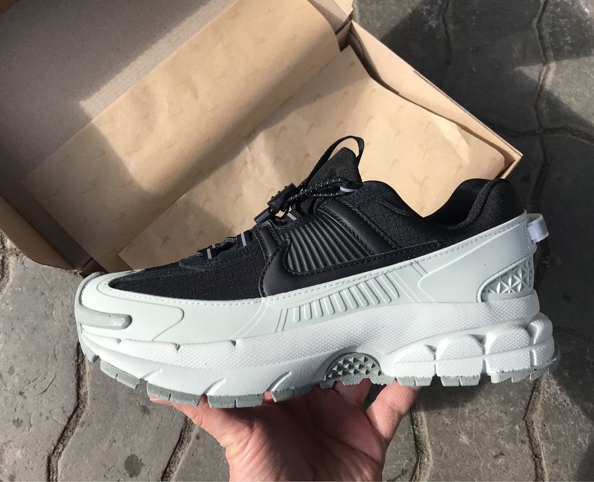 Nike Air Zoom Vomero Roam