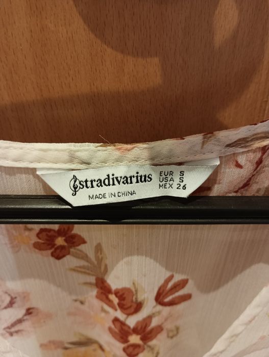 Vestido verão Stradivarius